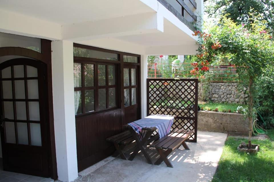 Apartman Nesa Boracko Jezero Конич Екстериор снимка